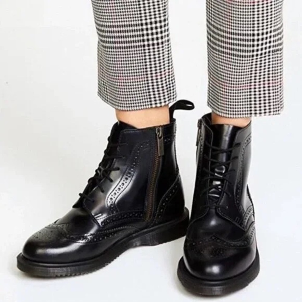 Dr. Martens Black shiny Leather zip-up brogue Ankle Boots Delphine